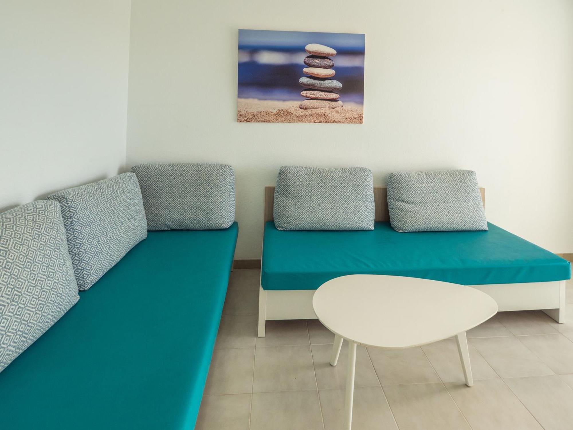 Apartamentos La Santa Maria Cala Millor  Eksteriør billede